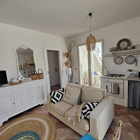 Holiday home 2 Bedrooms House At 1 Km Away From The