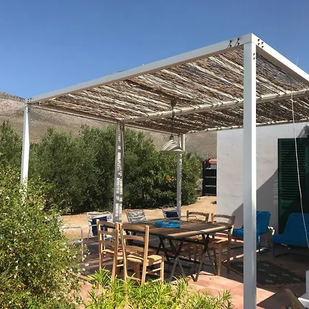2 Bedrooms House At 1 Km Away From The Holiday home *