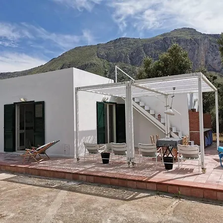 2 Bedrooms House At 1 Km Away From The