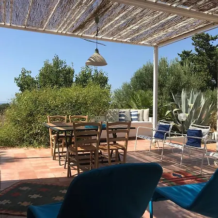 2 Bedrooms House At 1 Km Away From The Holiday home